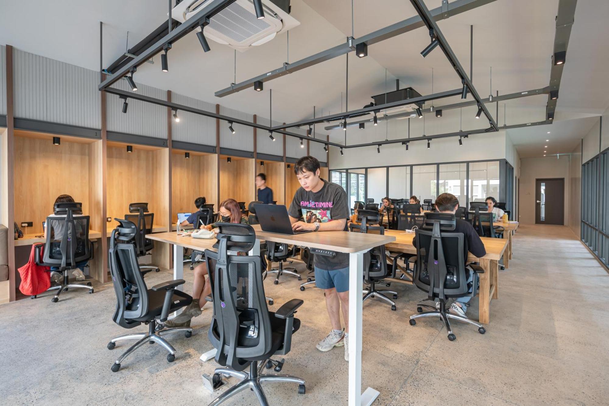 Alt Pingriver Coworking & Coliving Space Chiang Mai Dış mekan fotoğraf